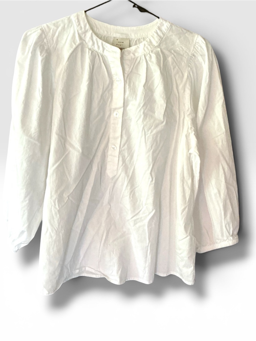 🌼a new day White Puff Sleeve Button Front Blouse
